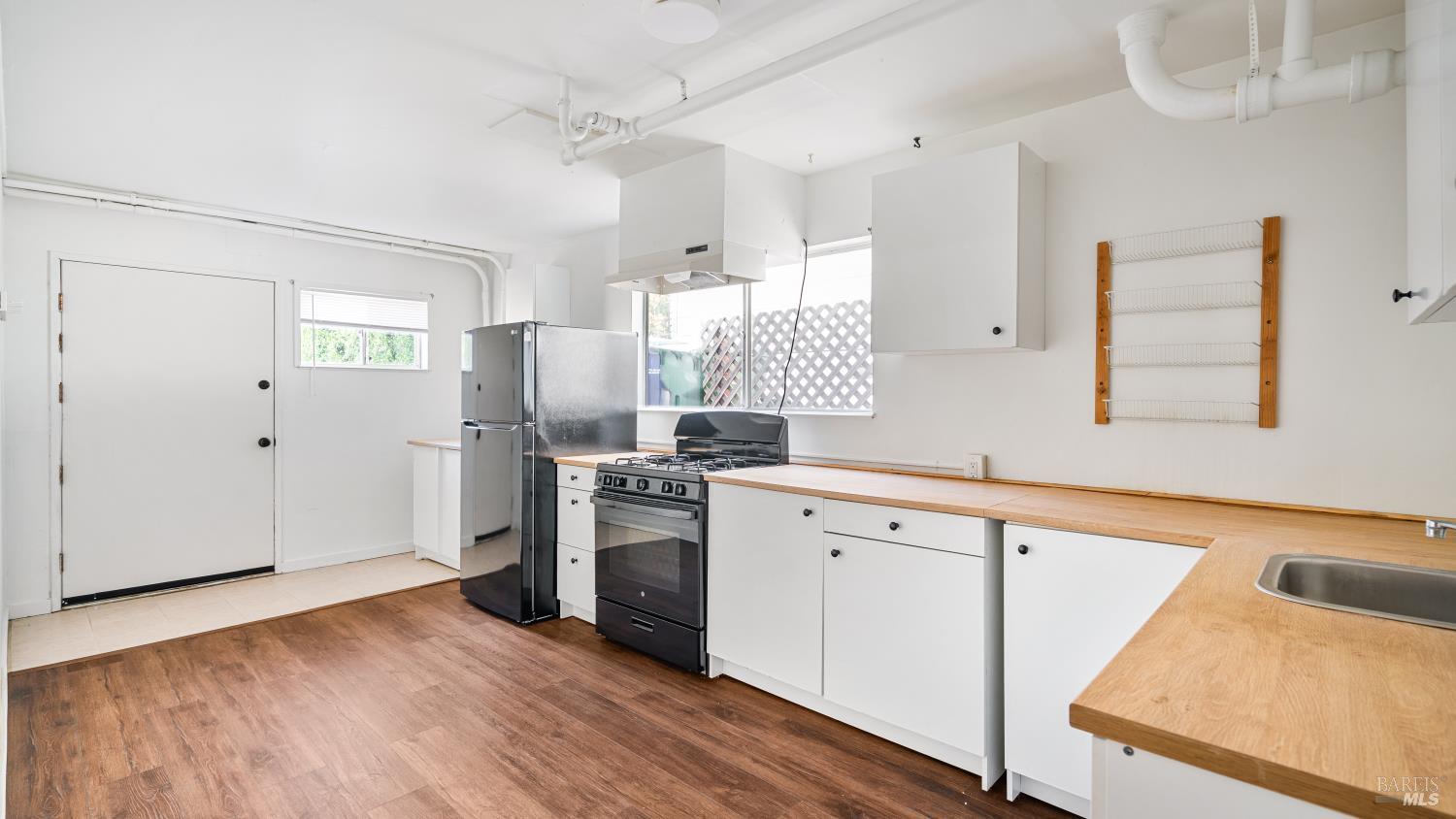 7826 Brookside Avenue