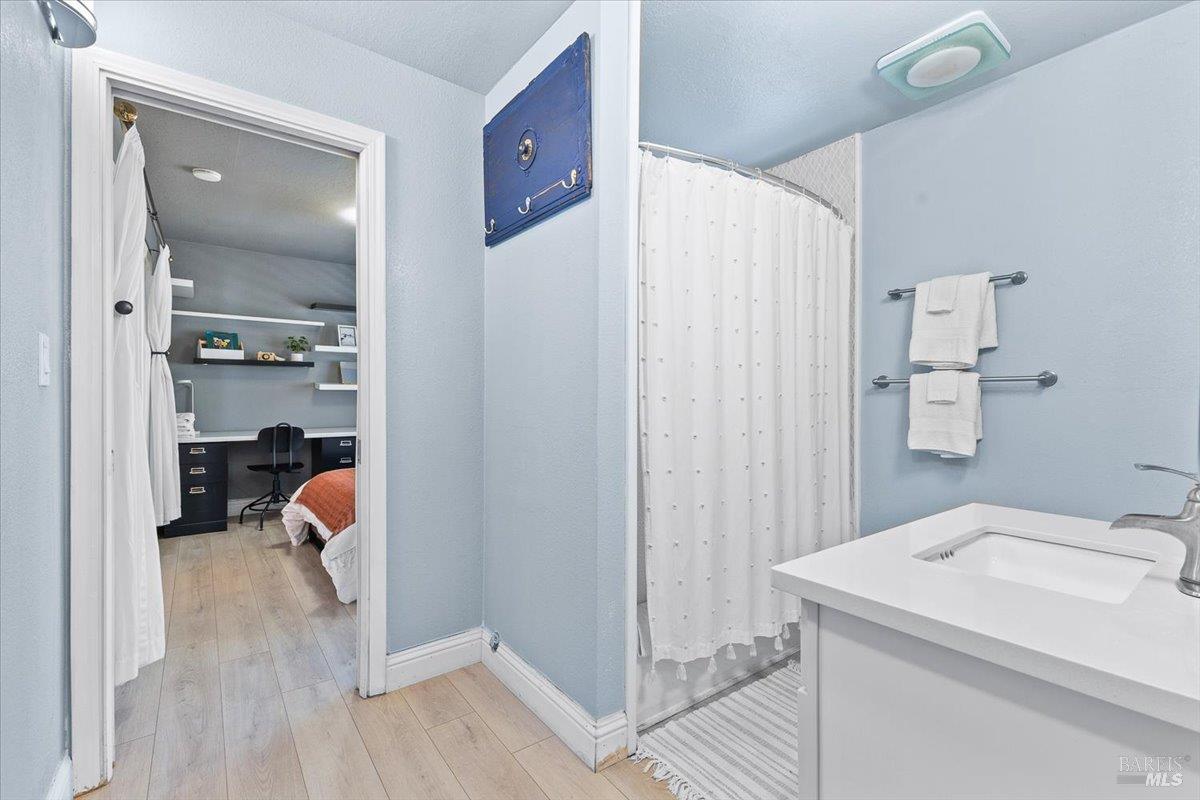 563 Windsor River Rd