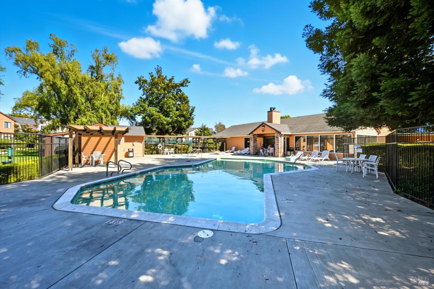 8201 Camino Colegio #122