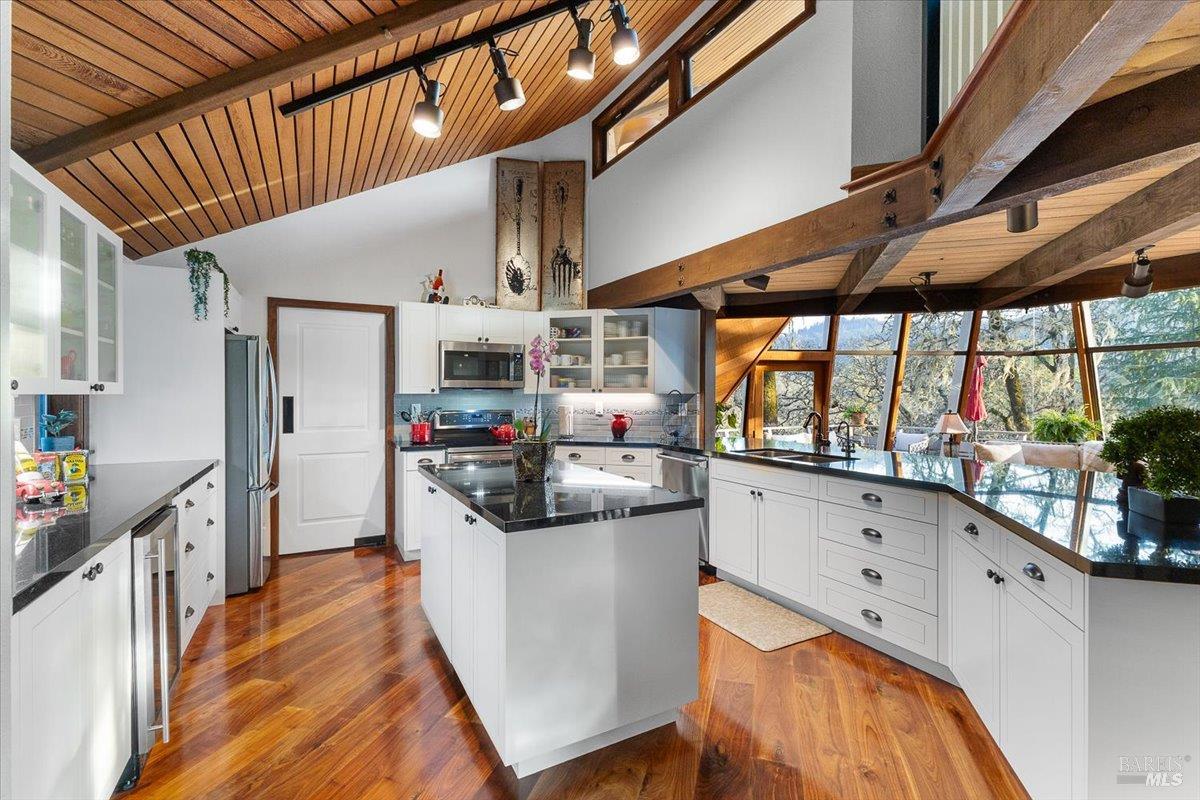 10045 Loch Haven Drive