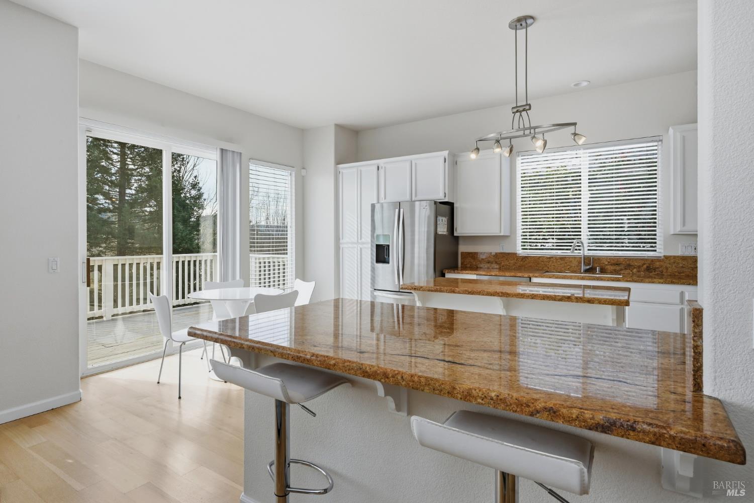 5784 Owl Hill Avenue