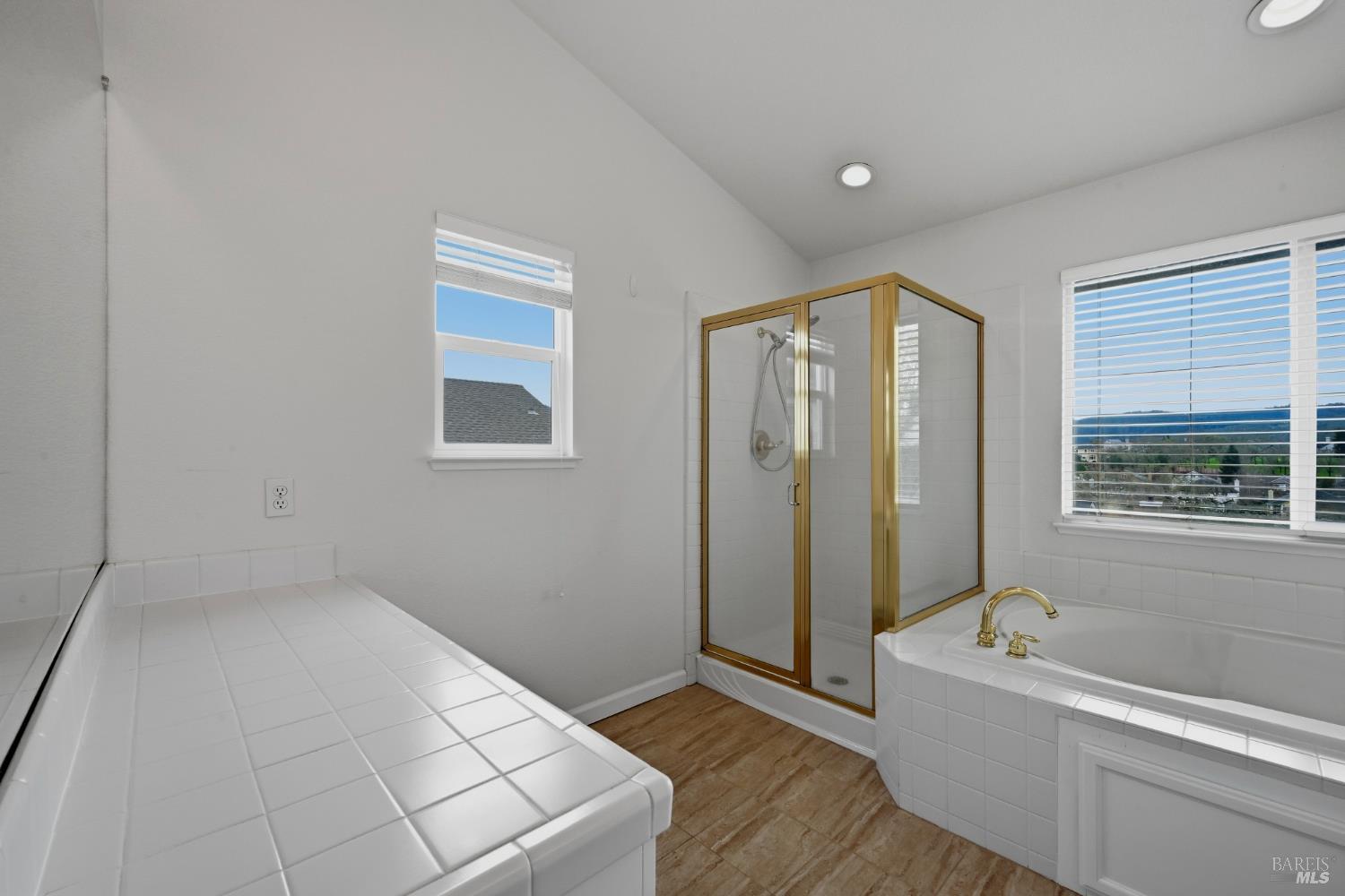 5784 Owl Hill Avenue