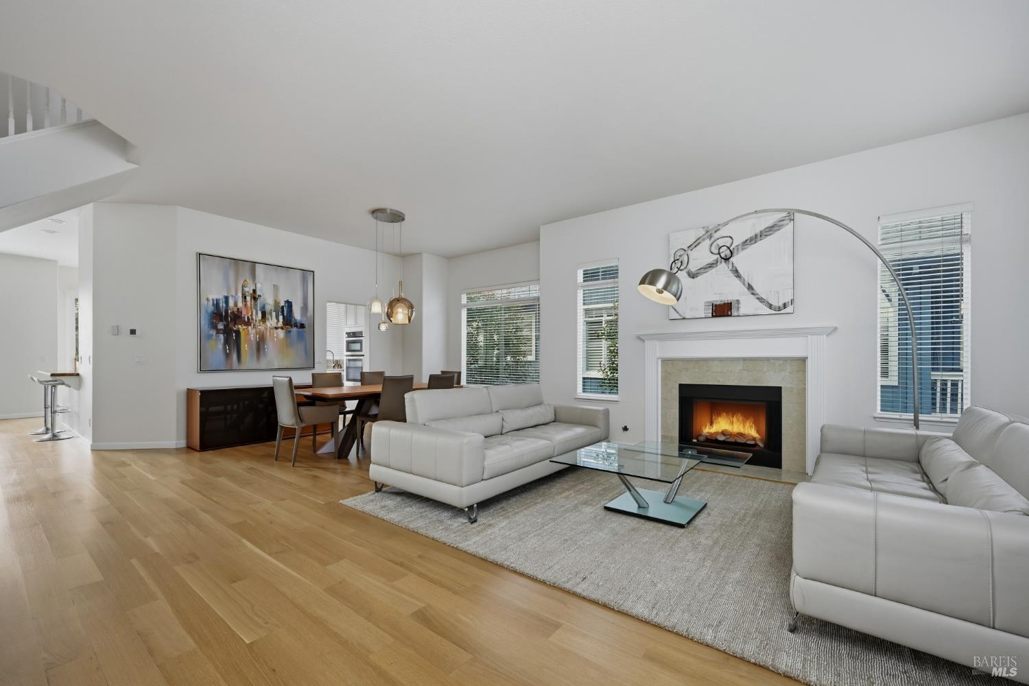 5784 Owl Hill Avenue