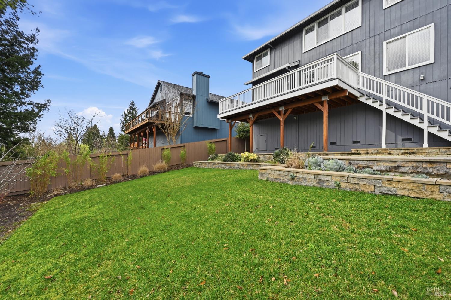 5784 Owl Hill Avenue