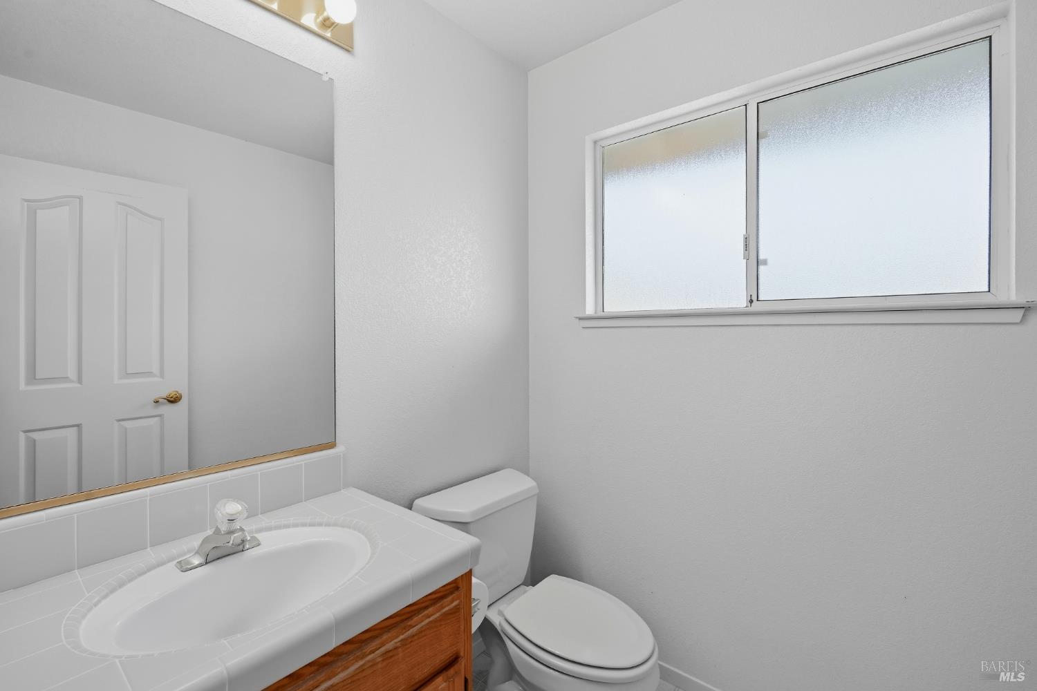 437 Crestridge Place