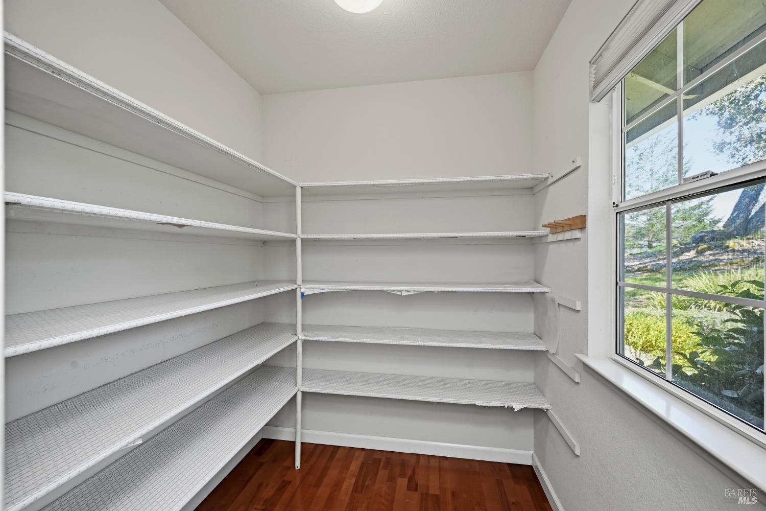 437 Crestridge Place