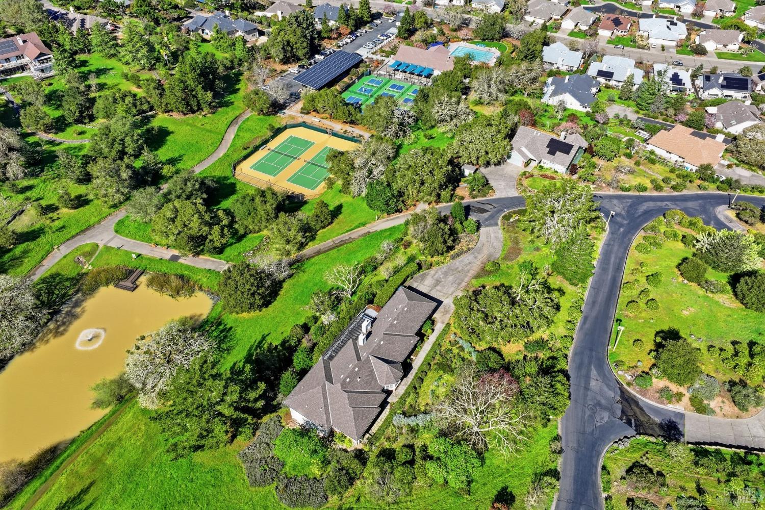 437 Crestridge Place