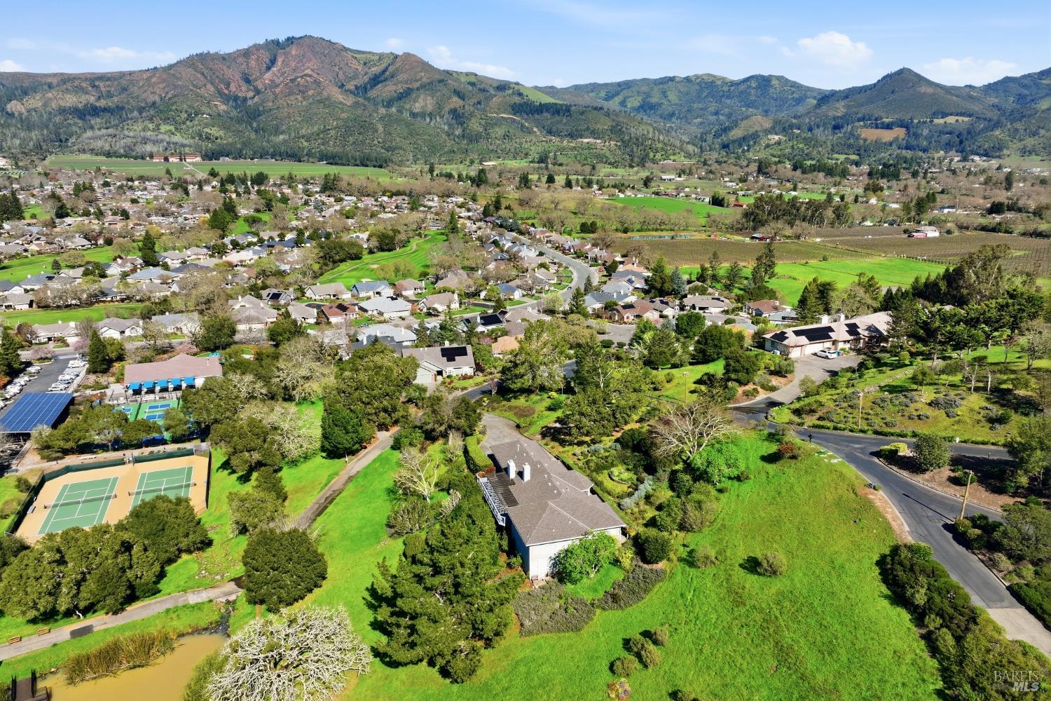 437 Crestridge Place