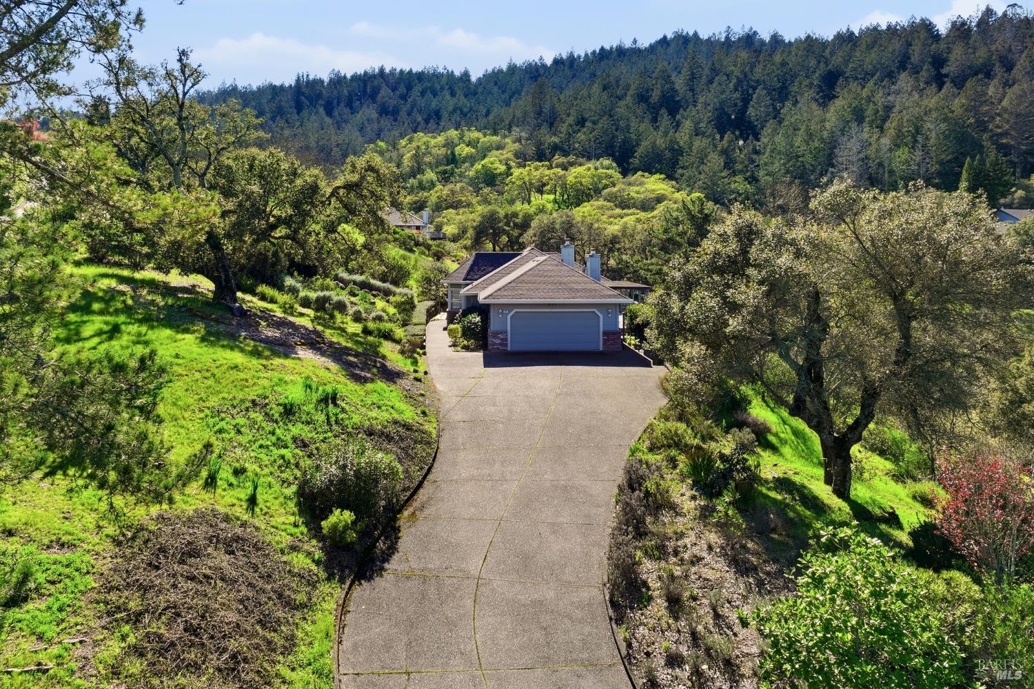 437 Crestridge Place