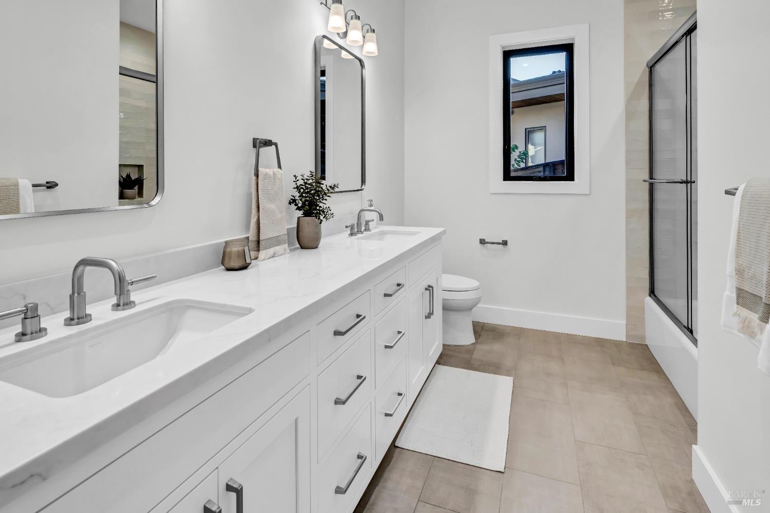 2011 Long Leaf Court