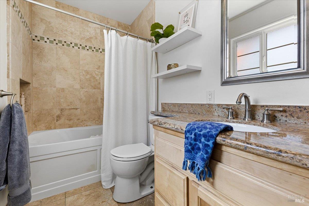 6900 Montecito Boulevard