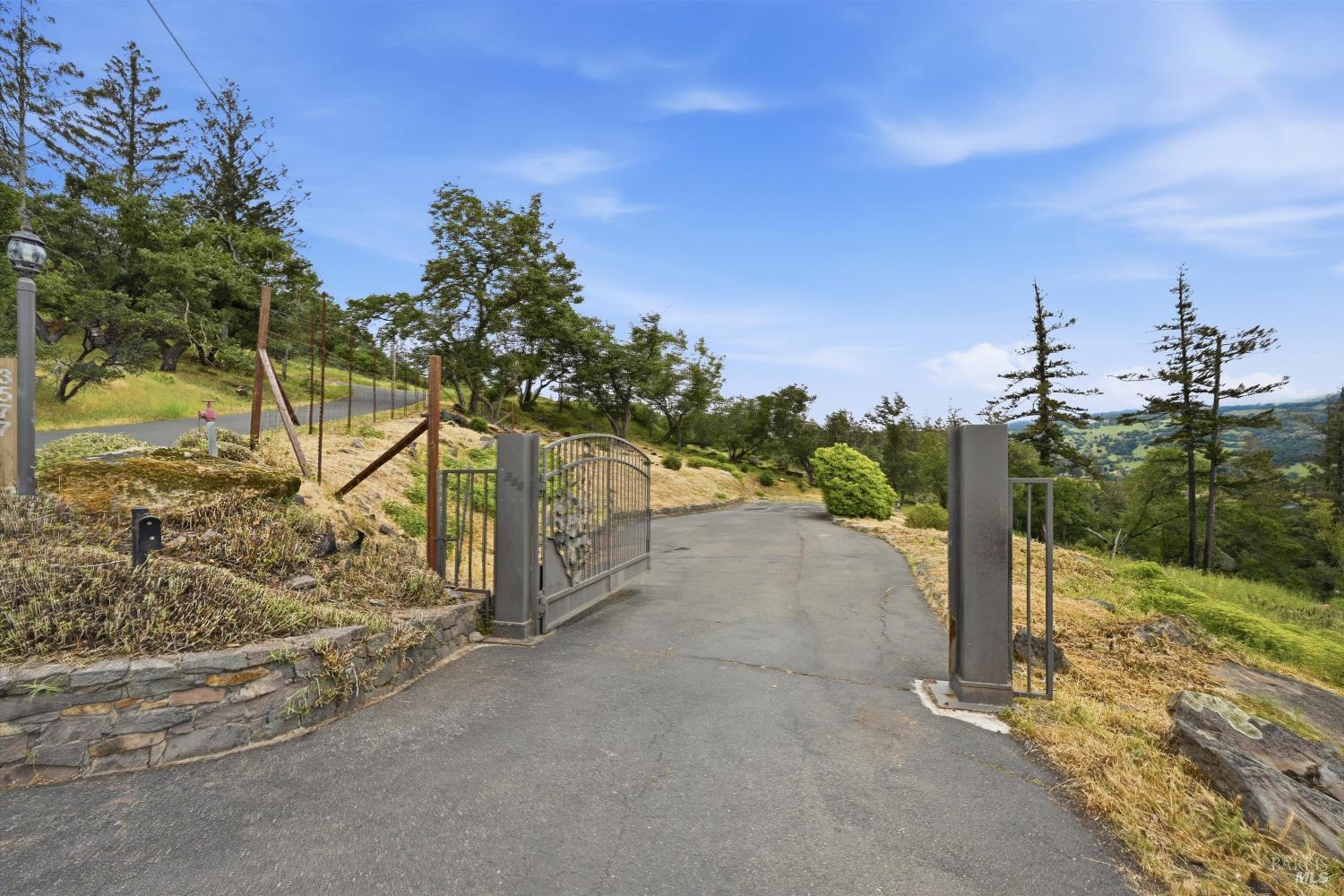 3577 Deer Trail Road