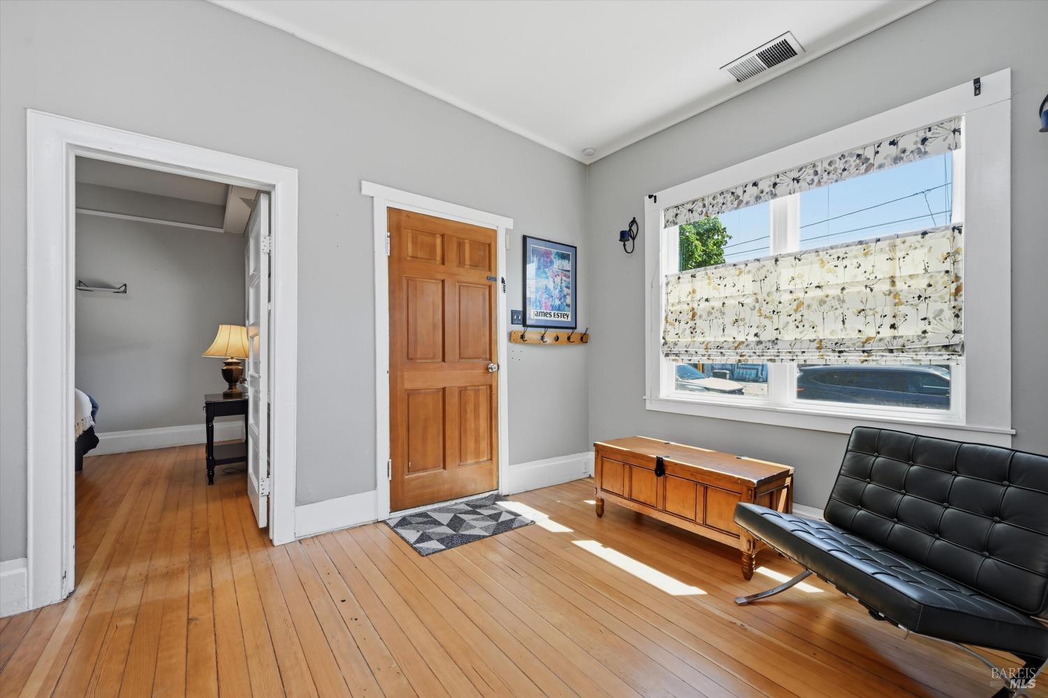 15 10th Street