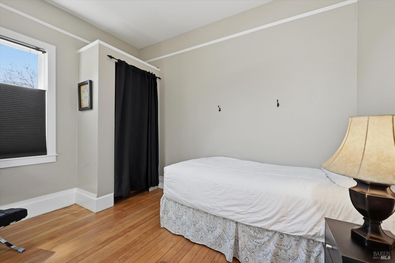 15 10th Street