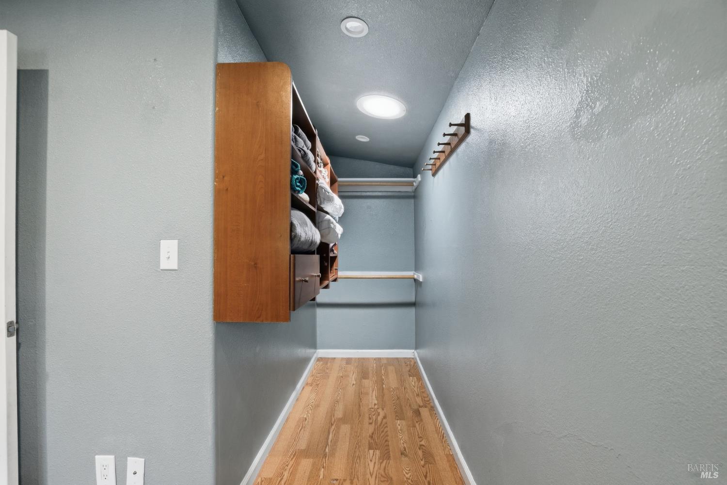 10840 Buena Vista Lane