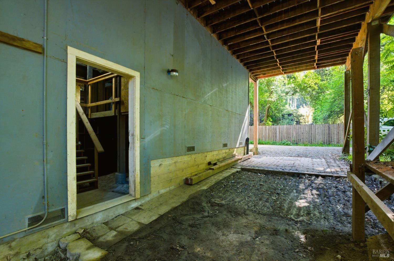 10840 Buena Vista Lane