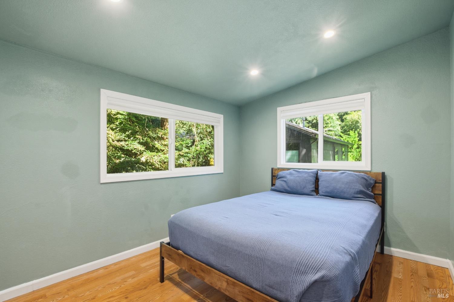 10840 Buena Vista Lane