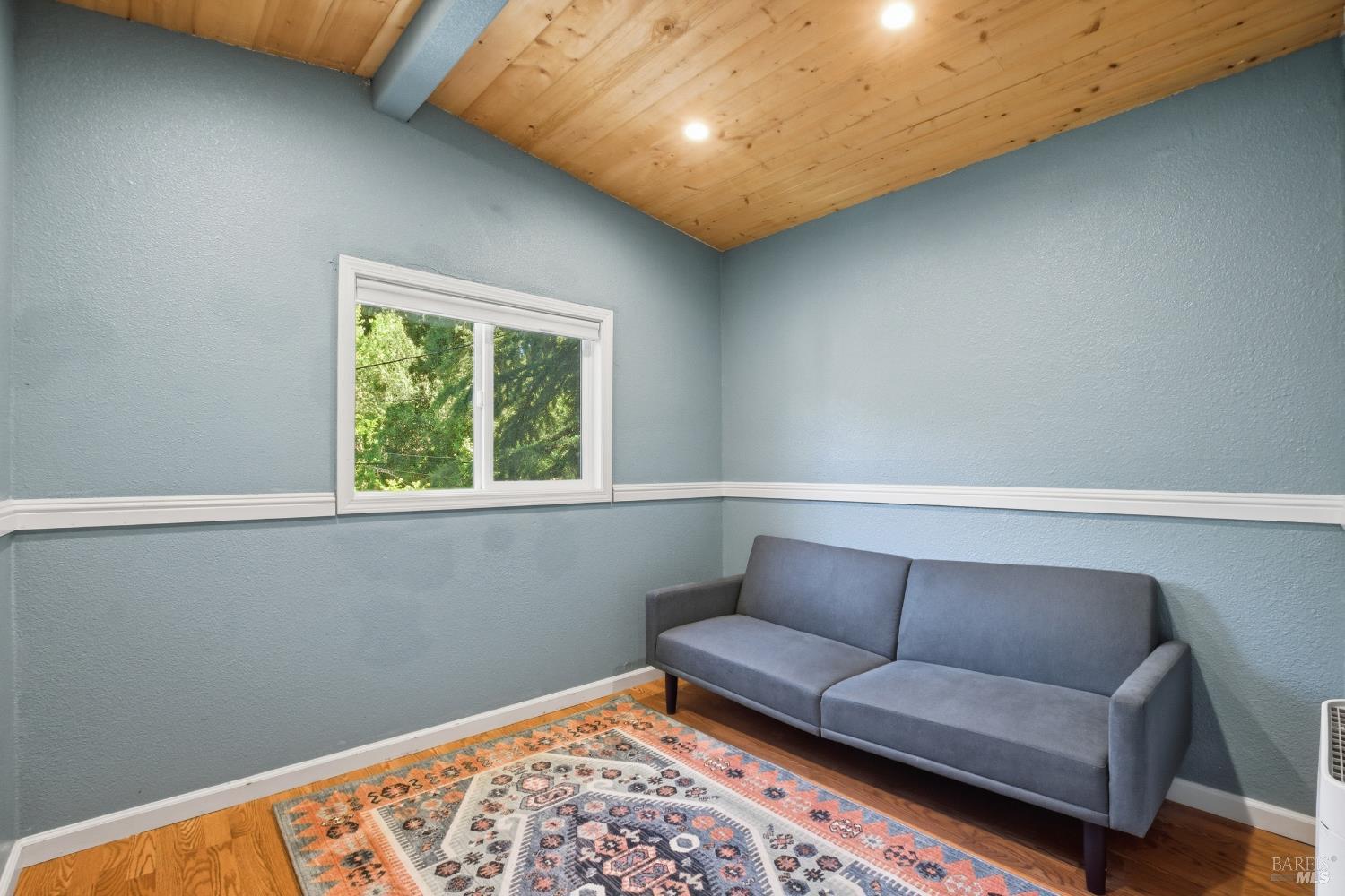 10840 Buena Vista Lane