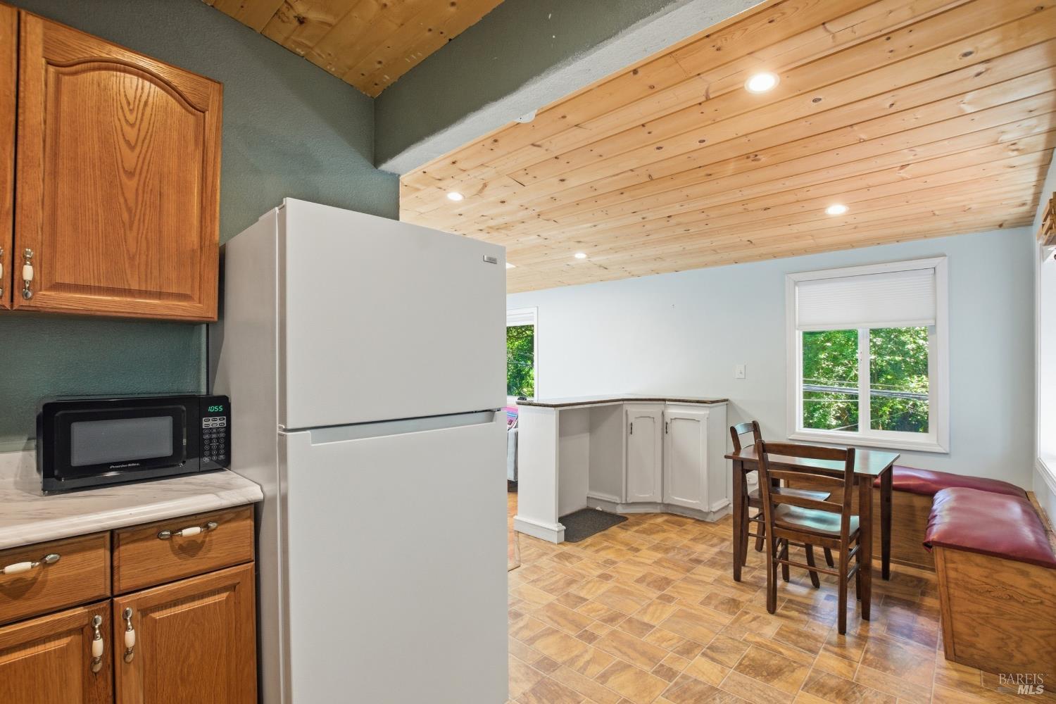 10840 Buena Vista Lane