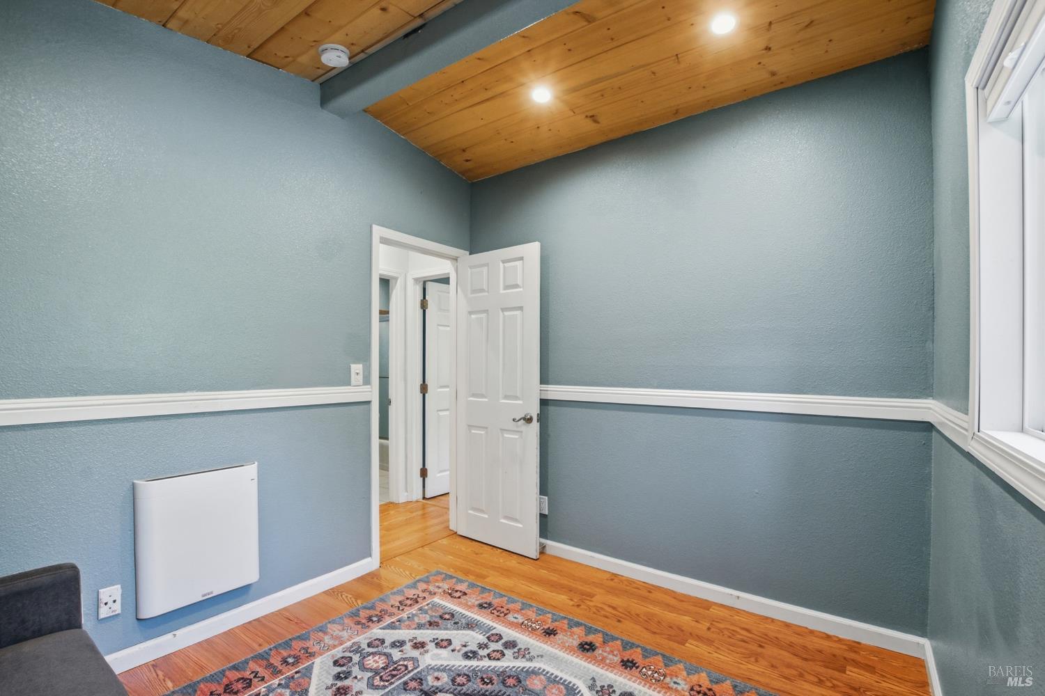 10840 Buena Vista Lane