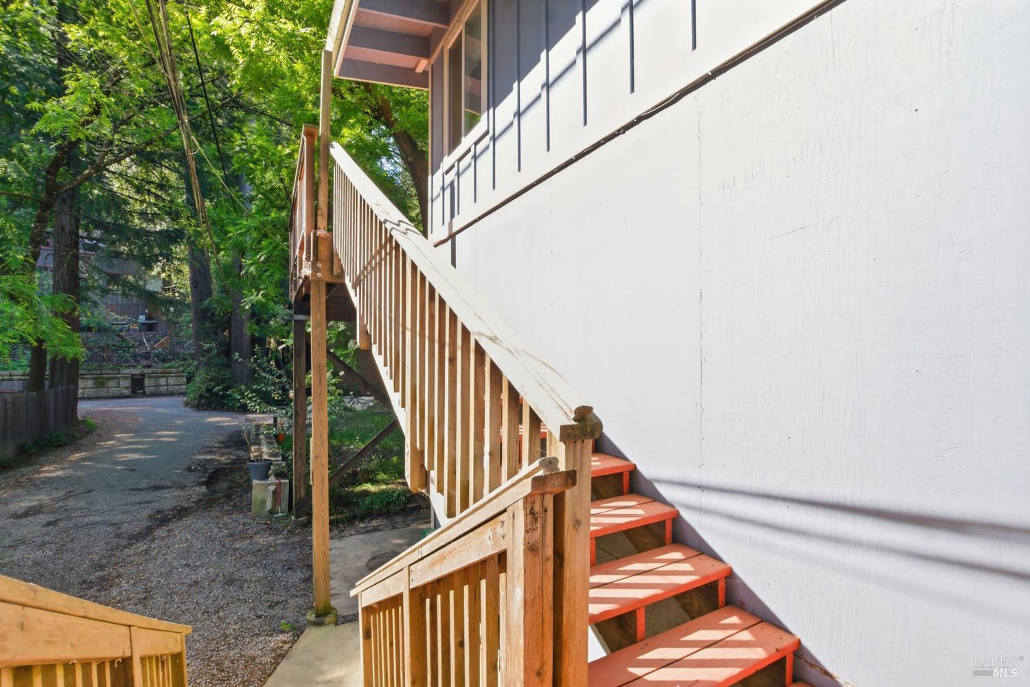 10840 Buena Vista Lane