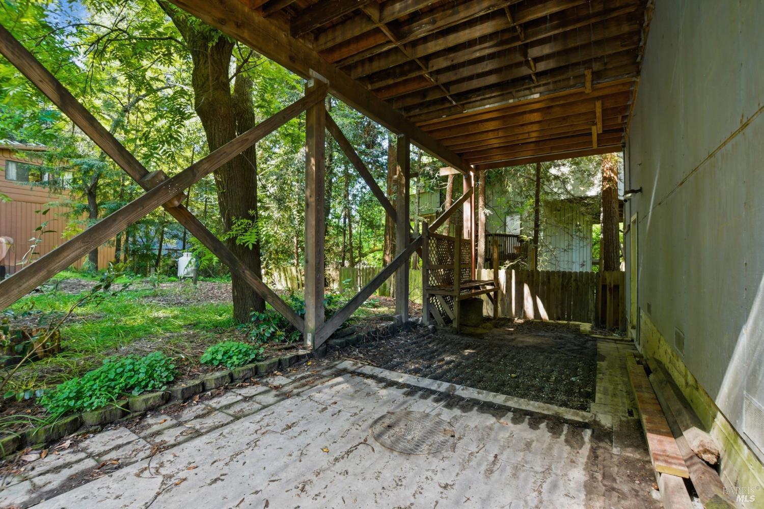 10840 Buena Vista Lane