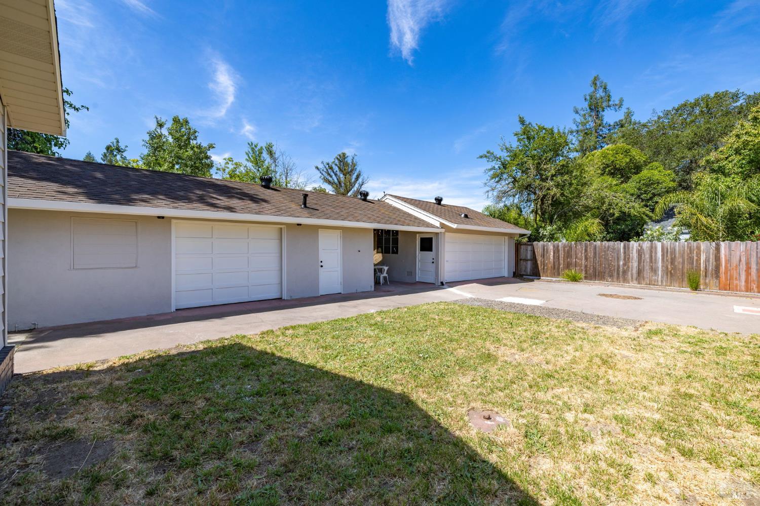 2211 Humboldt Street