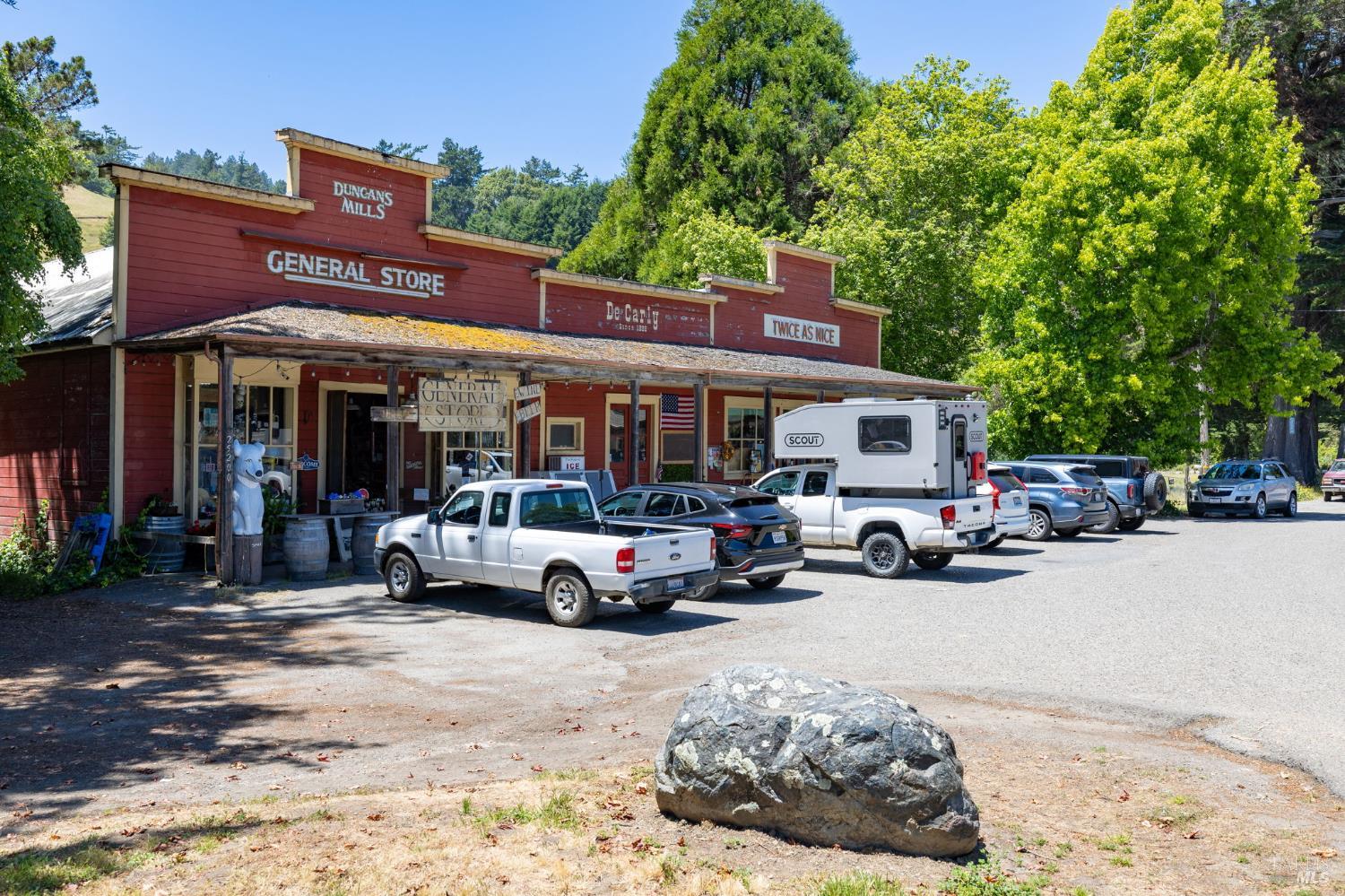 1585 Cazadero Highway