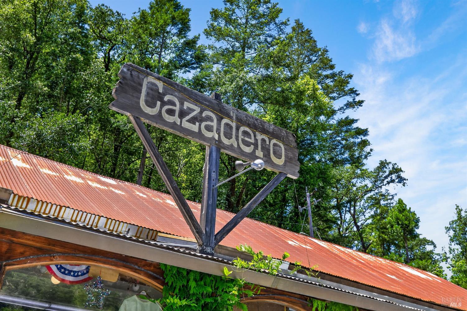1585 Cazadero Highway