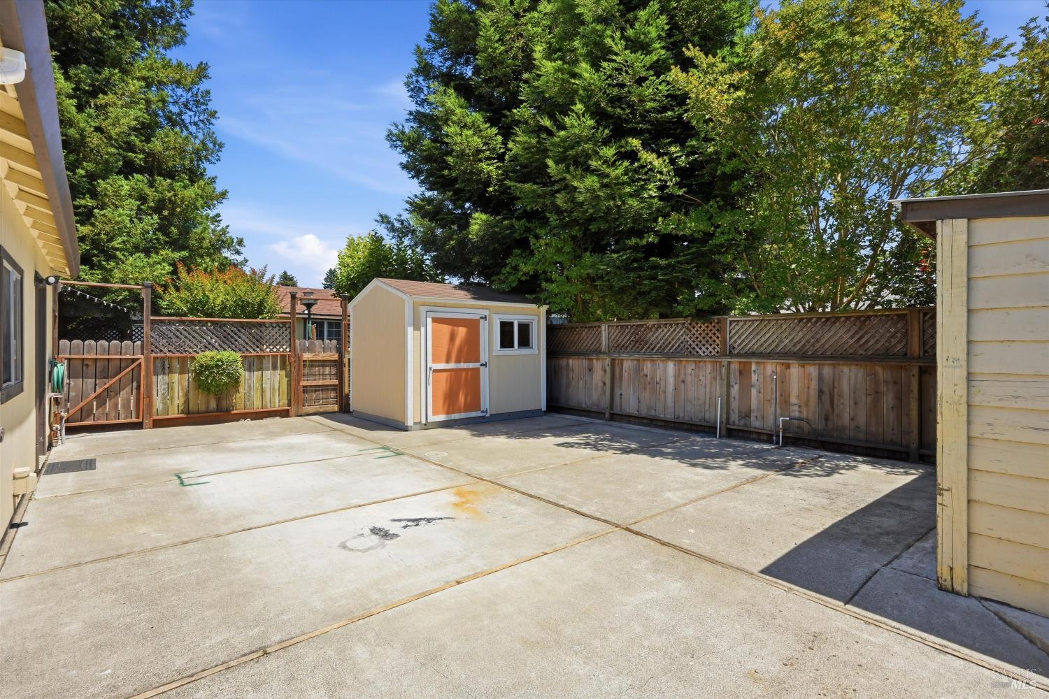 2006 Montgomery Drive