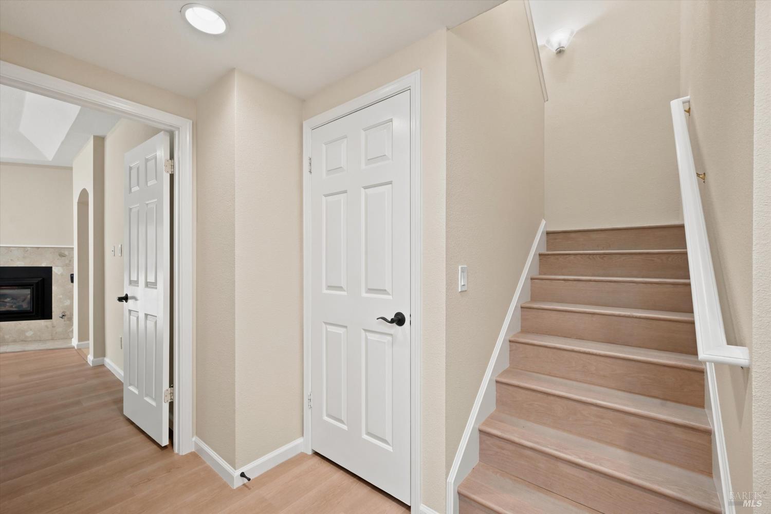 2004 Stonefield Lane