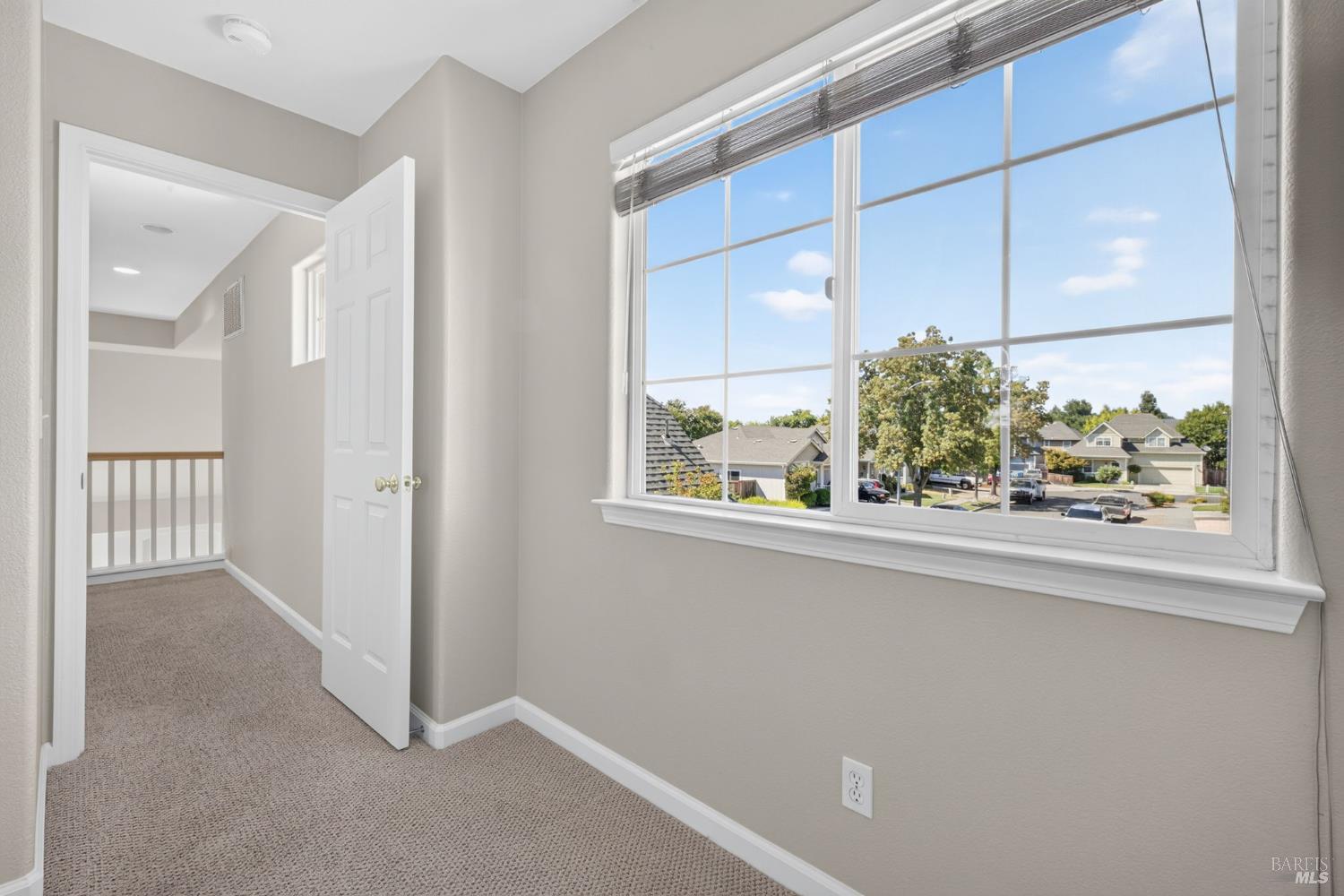 2038 Red Oak Circle