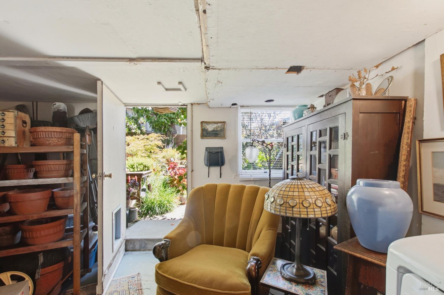 824 Humboldt Street
