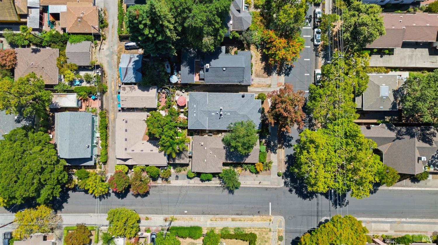 824 Humboldt Street