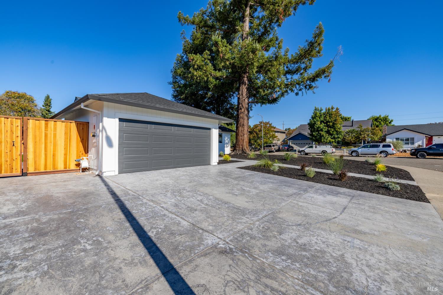 1669 San Marino Drive