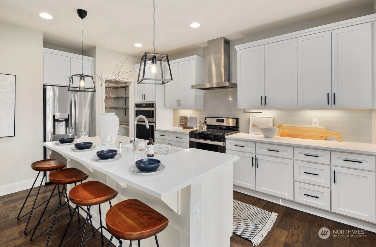 13343 Edmunds Parkway E