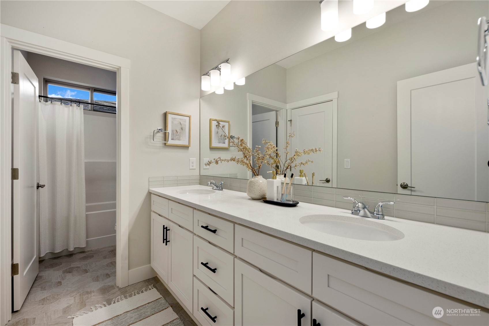 13343 Edmunds Parkway E