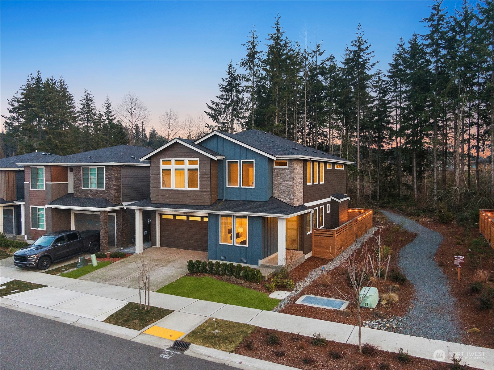 13343 Edmunds Parkway E