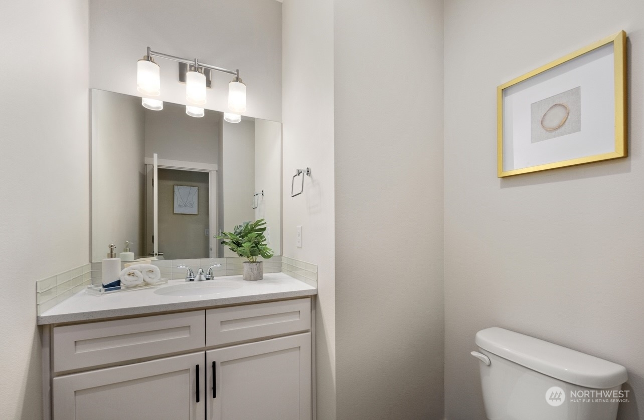 13343 Edmunds Parkway E