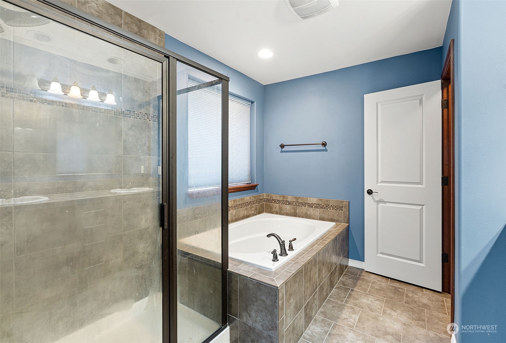 1958 NW Upsala Drive