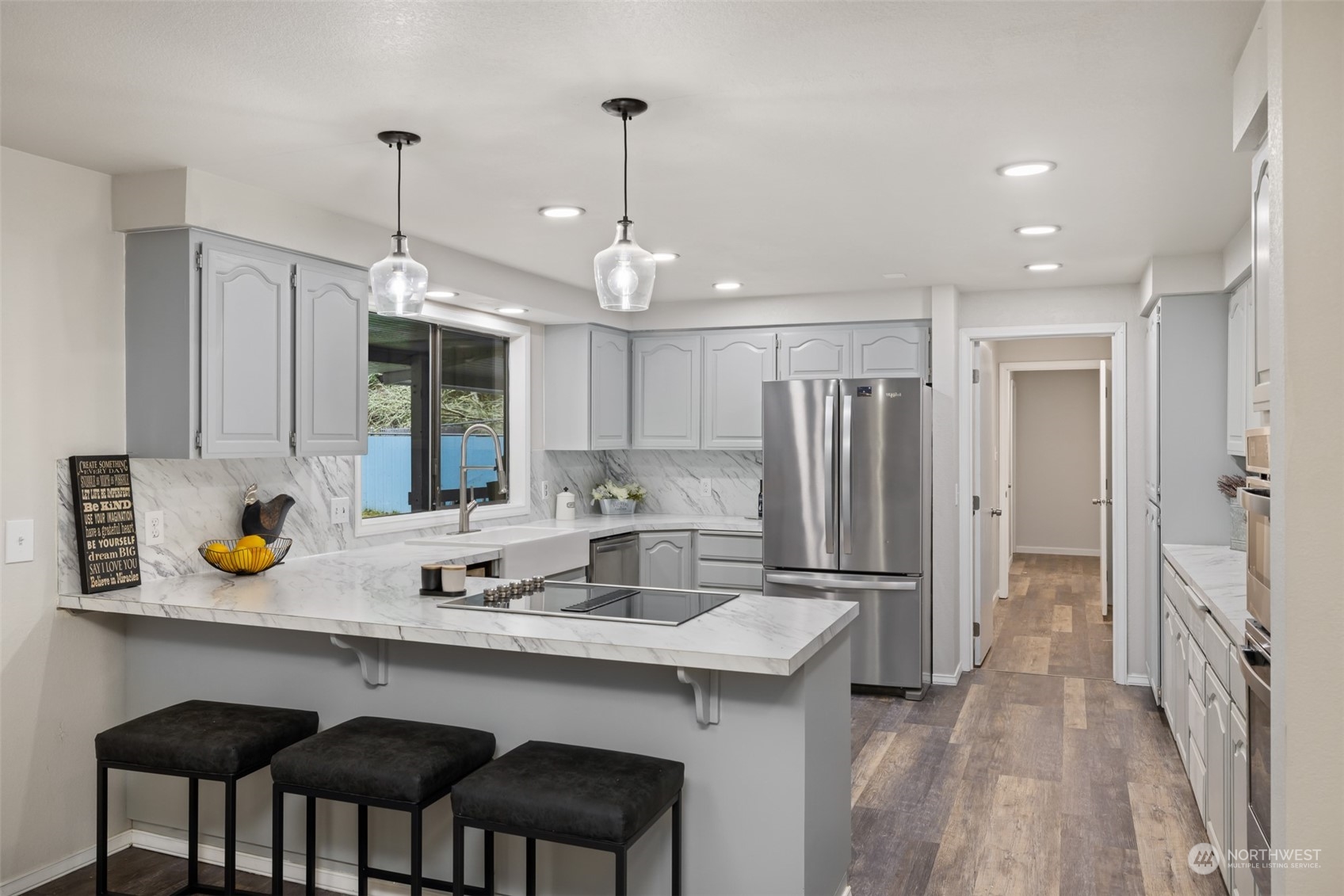 528 Farrington Road , -8600