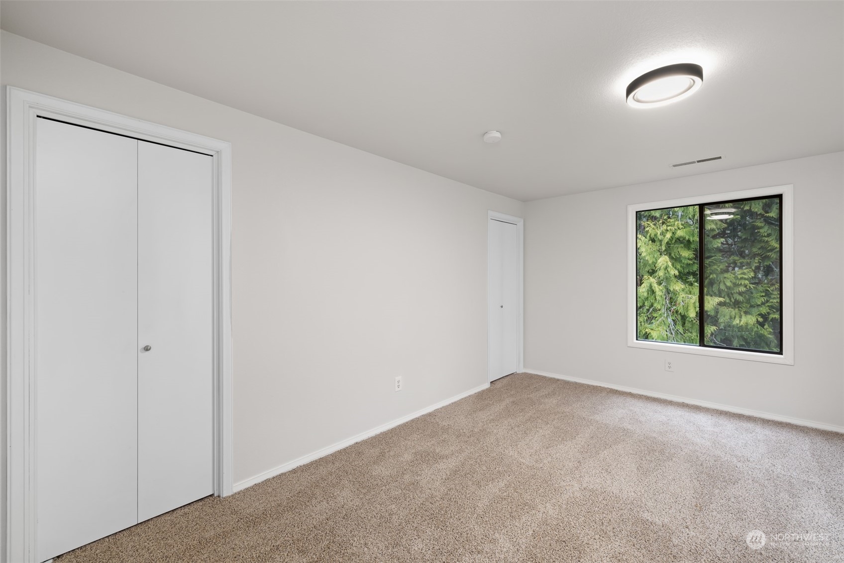 528 Farrington Road , -8600