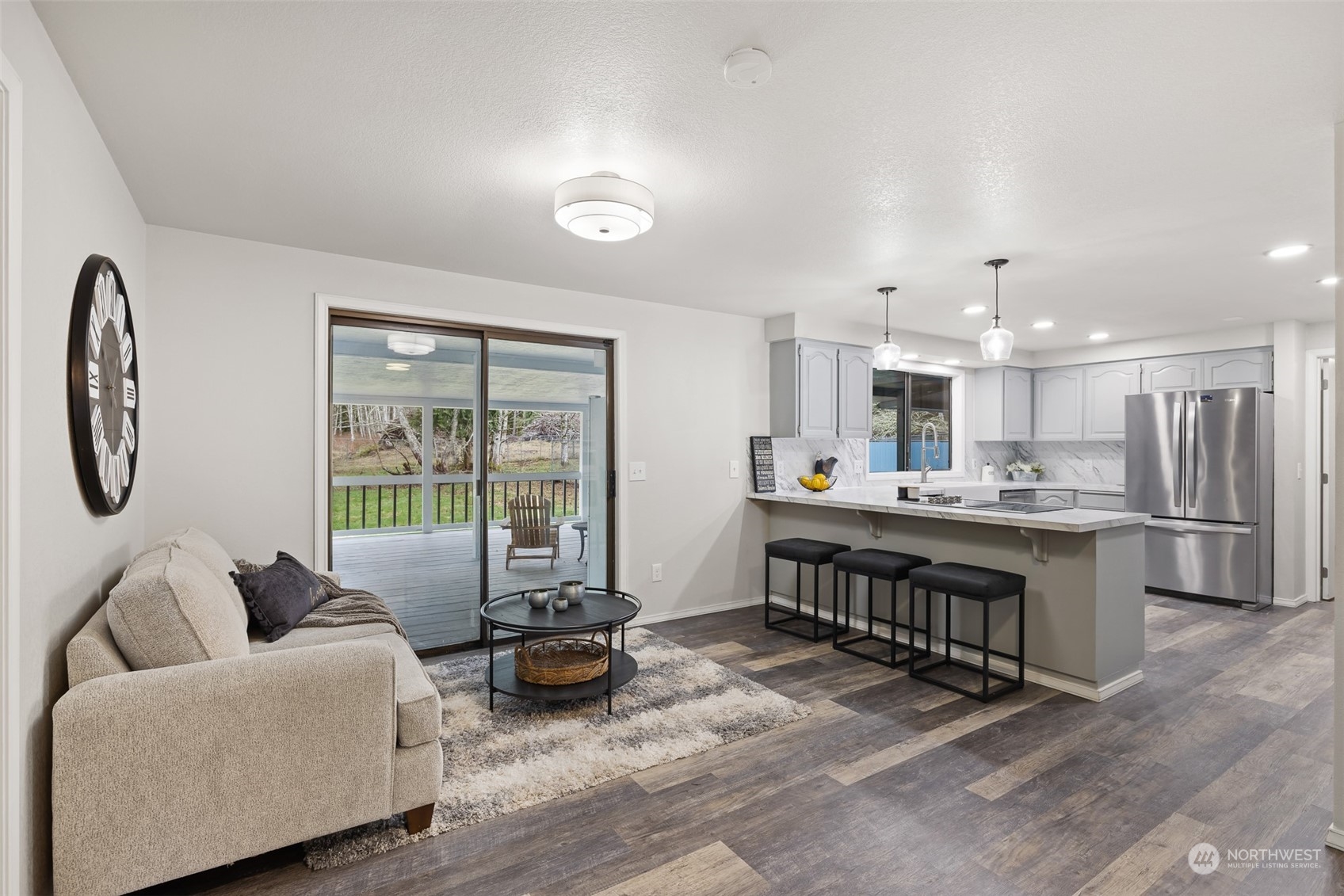 528 Farrington Road , -8600