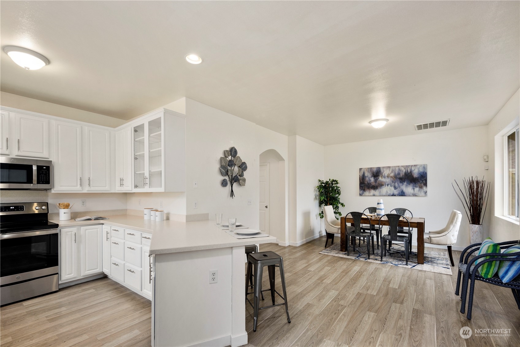 3013 S Madison Street