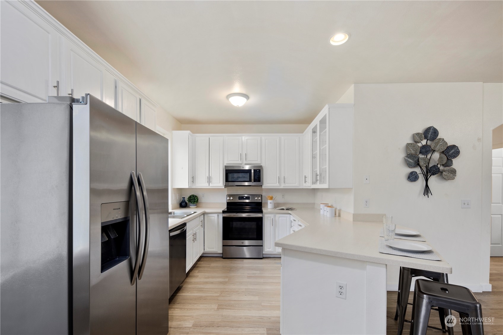 3013 S Madison Street