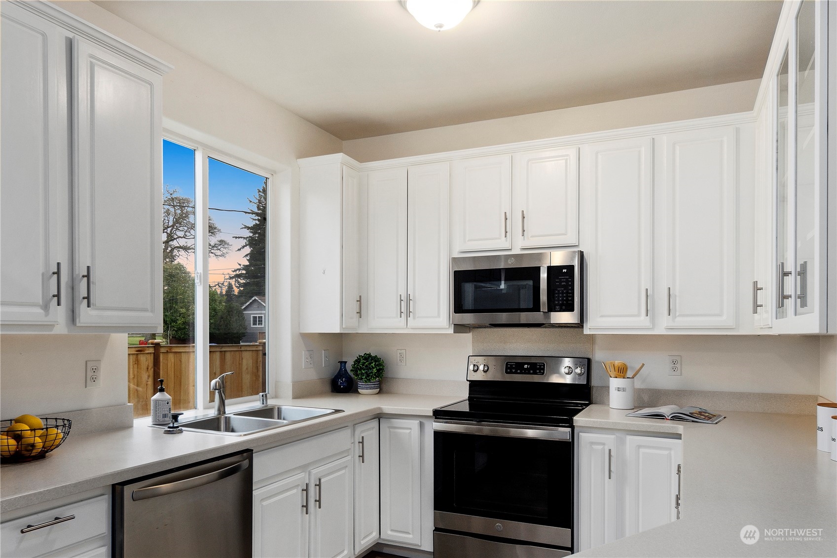 3013 S Madison Street