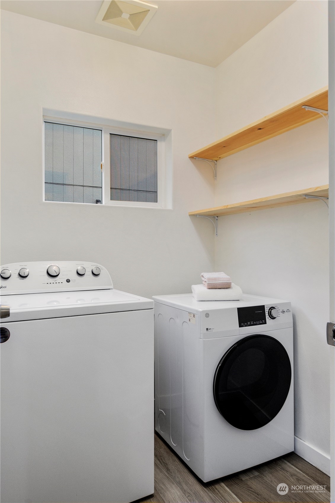 3013 S Madison Street