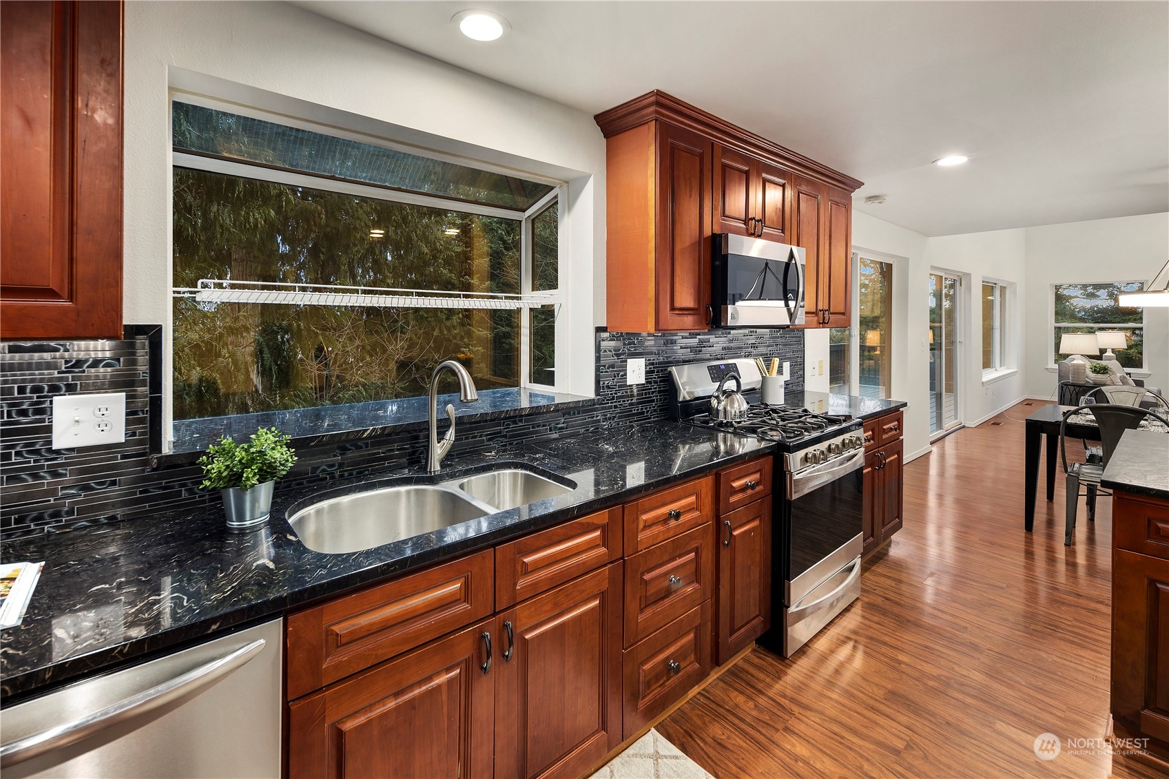 13503 Kenwanda Drive