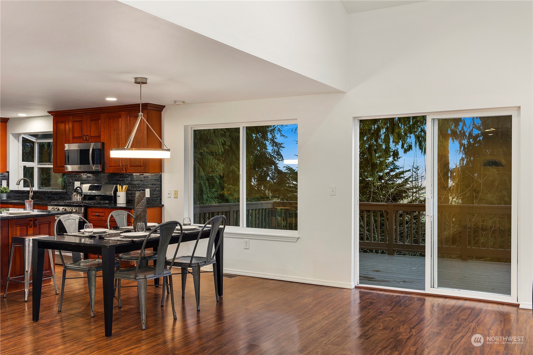 13503 Kenwanda Drive