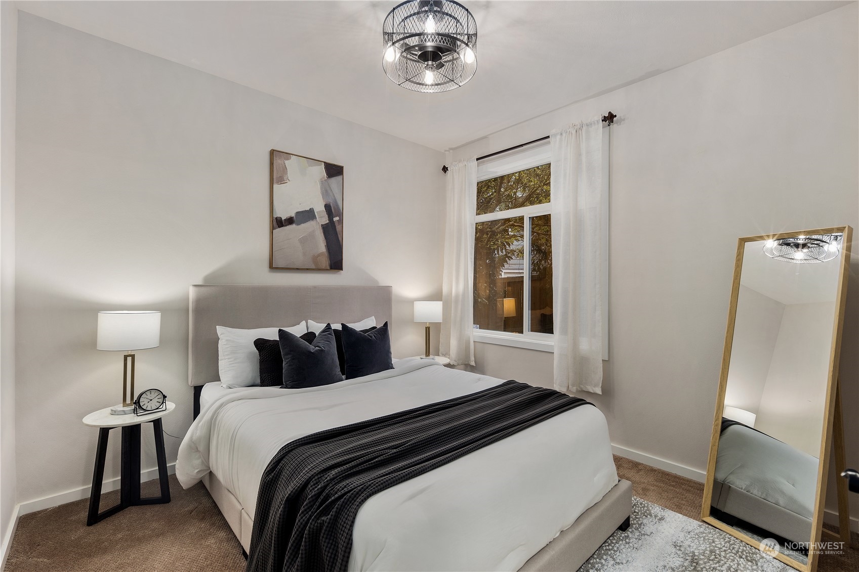 11208 42nd Avenue SE